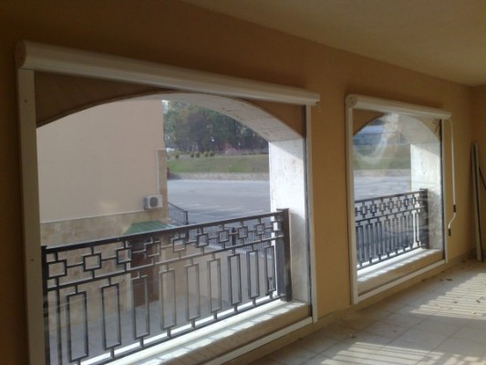 Wind curtains, 