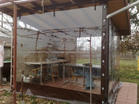 Wind curtains, 